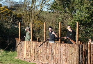  Soportes de jalo especialmenle construidos 